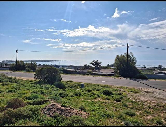 LAND FOR SALE IN DA GAMA BAY